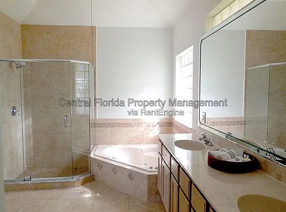 8497 Island Palm Cir — Photo 11