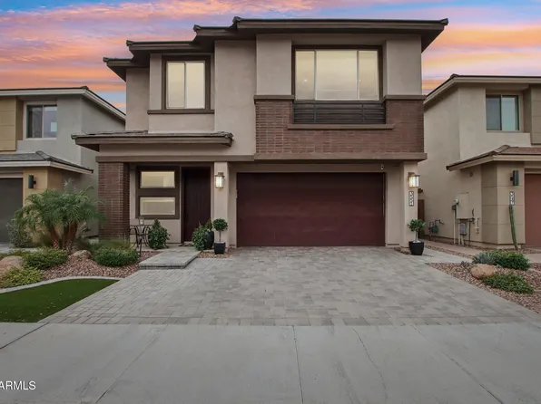 3551 E LOUISE Drive, Phoenix, AZ 85050