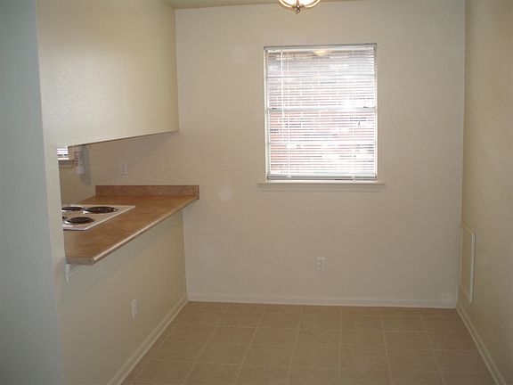 2nd image of 2600 Harvard Ave APT A