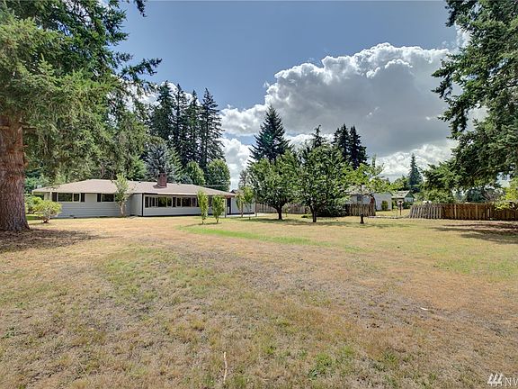 2nd image of 8130 59th Ave NE