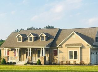 26806 Three Notch Rd, Mechanicsville, MD 20659