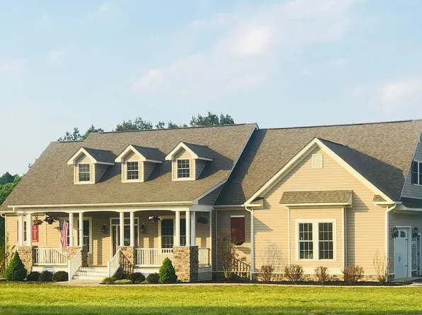 26806 Three Notch Rd, Mechanicsville, MD 20659
