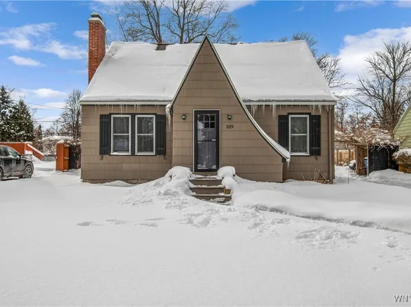 329 Walton Dr, Amherst, NY 14226