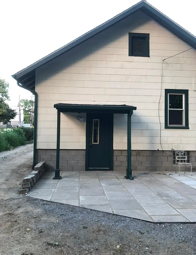 3 bed, 1400 sqft, $2,550 — Photo 4