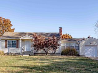 4427 Schmittwoods Ct, Saint Louis, MO