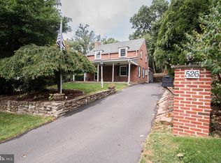 526 Beaver Rd, Glenside, PA 19038