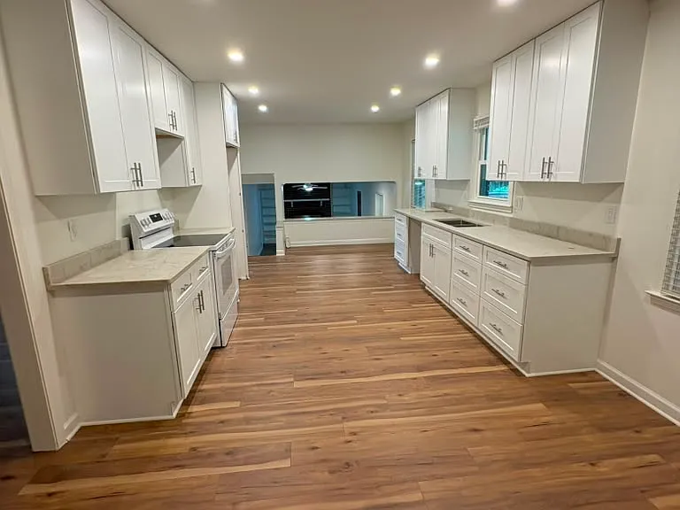 2880 Porter Glade Ct — Photo 2
