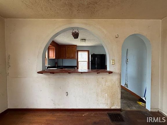 4th image of 804 S Anna Lee Ln