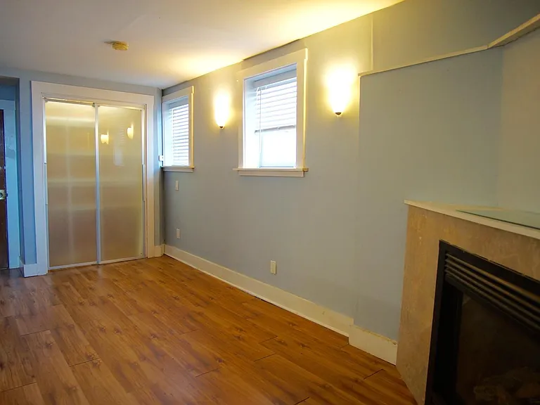 124 Almy St #1A — Photo 12