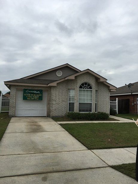 1st image of 22 Jasmine Ln