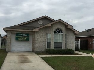 22 Jasmine Ln, Westwego, LA 70094