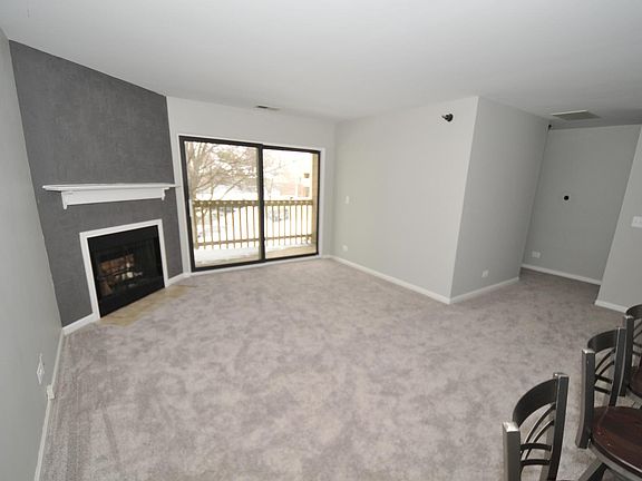 4th image of 108 Glengarry Dr #10-201