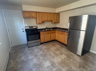 7451 S Colfax Ave #3A, Chicago, IL 60649