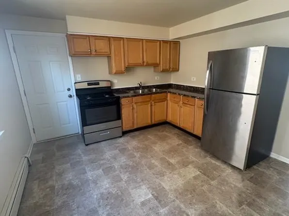 7451 S Colfax Ave #3A, Chicago, IL 60649