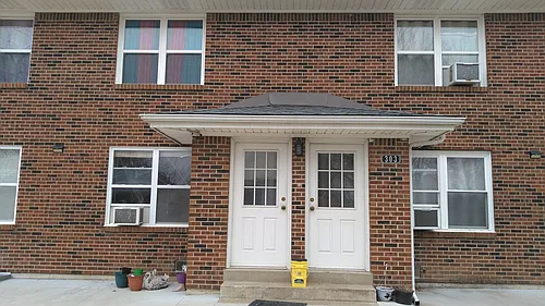 303 S State St #2-C Photo 1