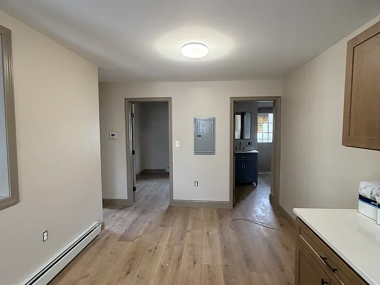 39 Knox St #3 — Photo 3