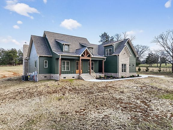 2nd image of 8187 Cainsville Rd