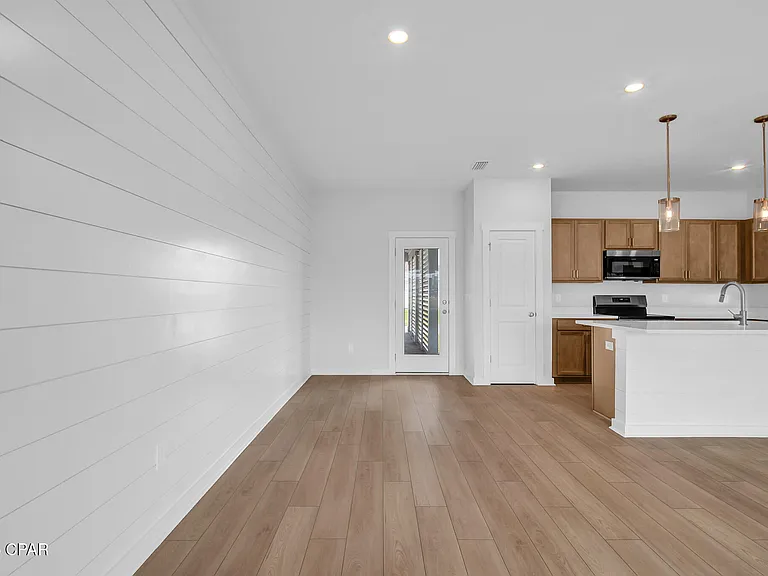 2336 Discovery Loop — Photo 13