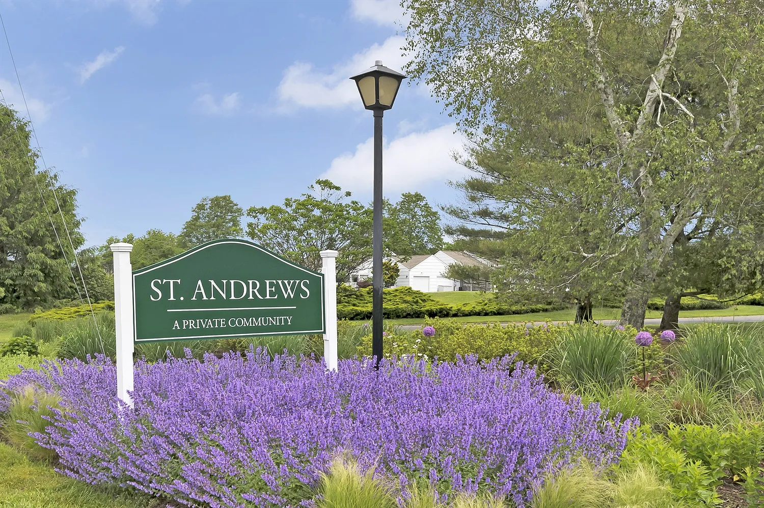 St. Andrews Circle Condo Rental — Photo 1