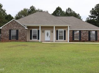 20395 Gordon St, Saucier, MS 39574