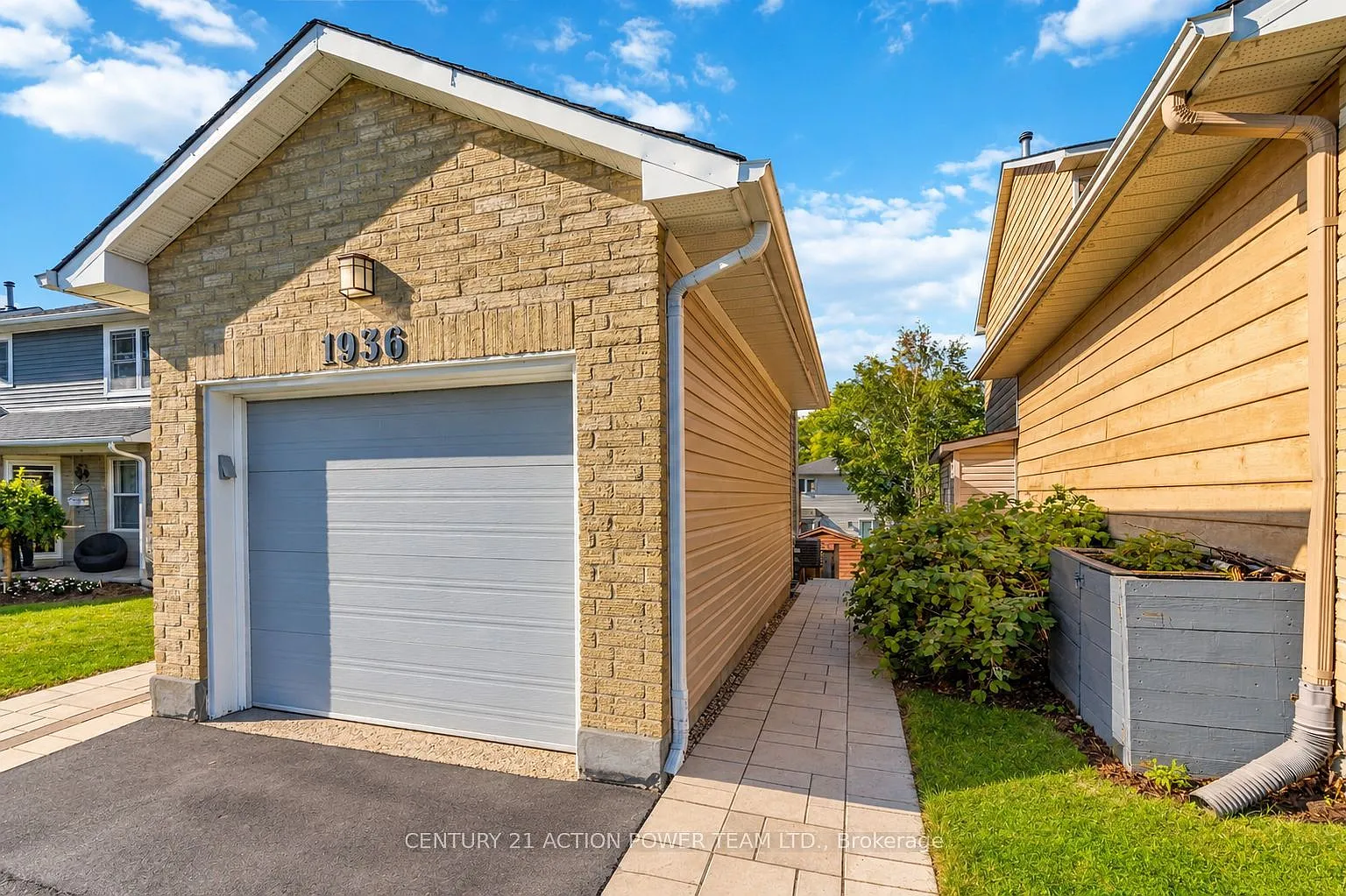 2 bed, $2,200 — Photo 2