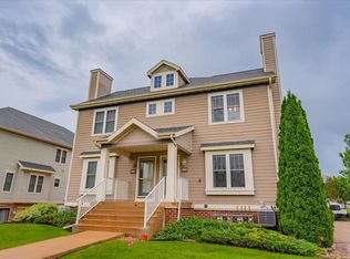 3949 Maple Grove Dr, Madison, WI 53719