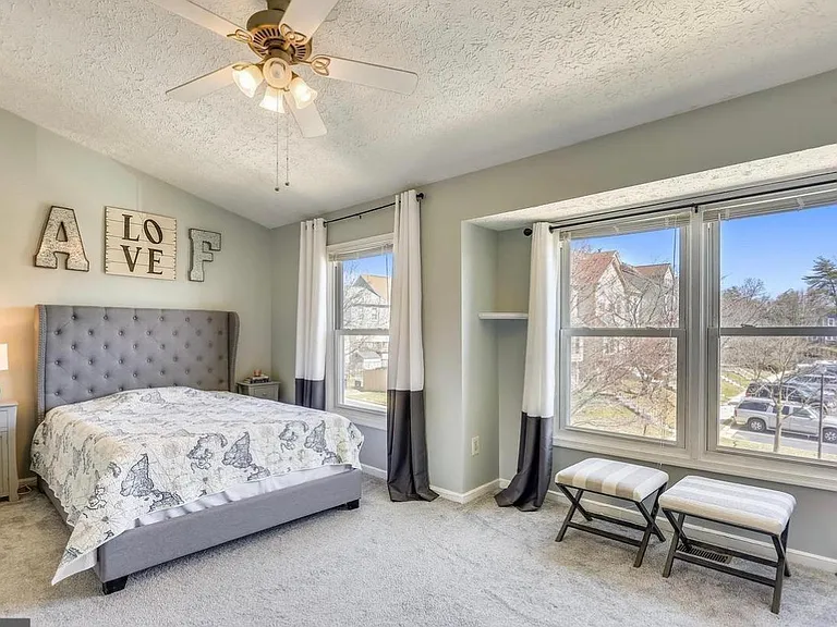 4 Scarlet Sage Ct — Photo 8