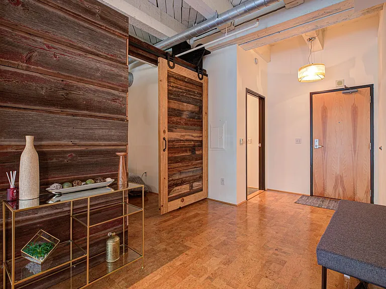 1420 NW Lovejoy St #332 — Photo 15