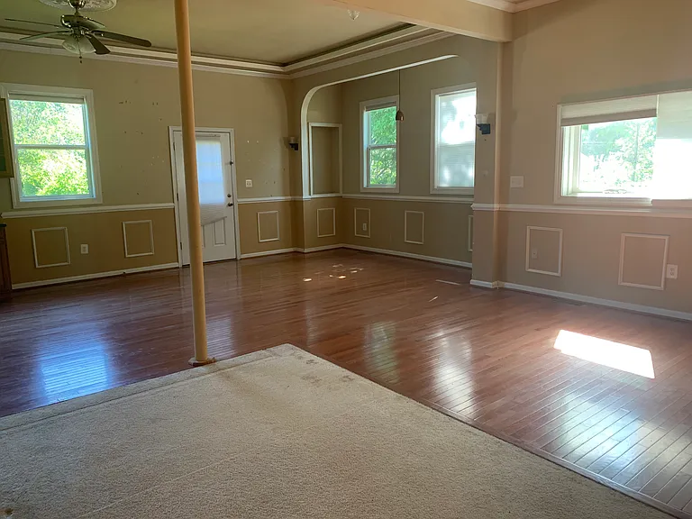 211 Aquahart Rd #B — Photo 6