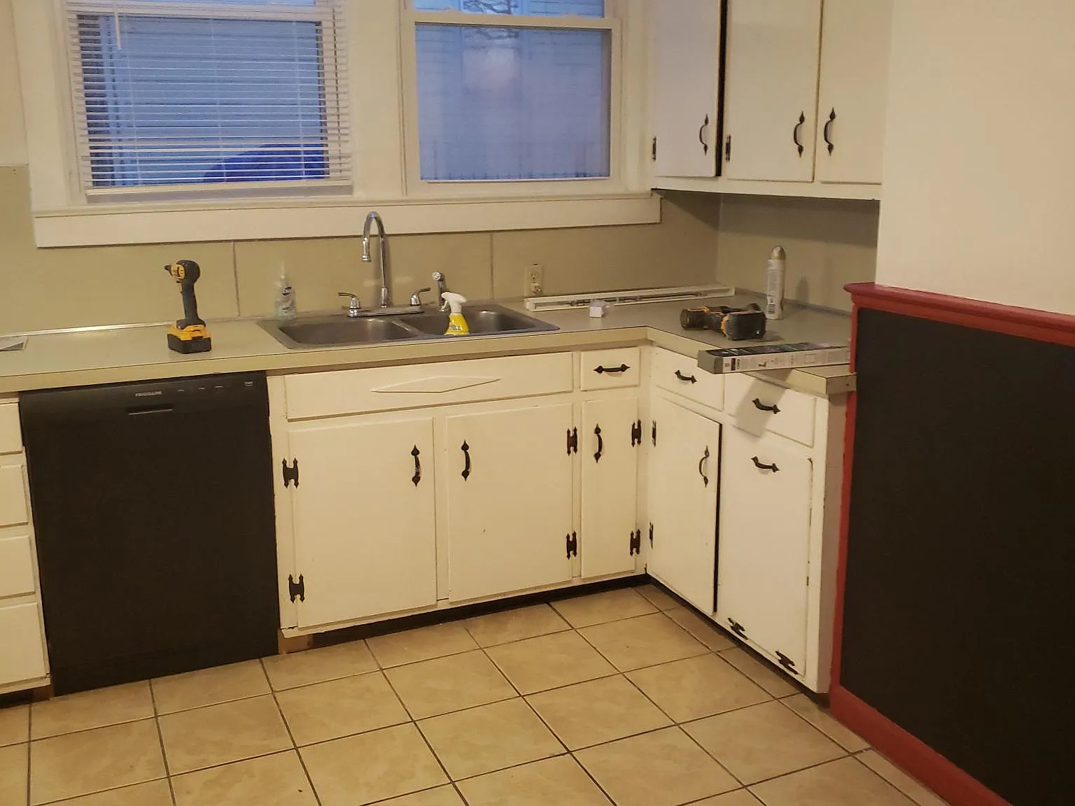 4 bed, 1.5 bath, 1494 sqft, $1,600 — Photo 4