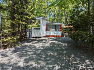 120 Dakota Ln, Shohola, PA 18458
