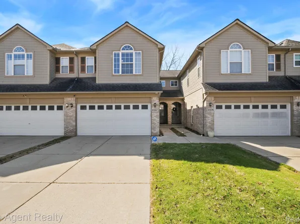 41567 Glade Rd #20, Canton, MI 48187