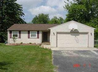 3640 Joslyn Rd, Orion, MI 48359