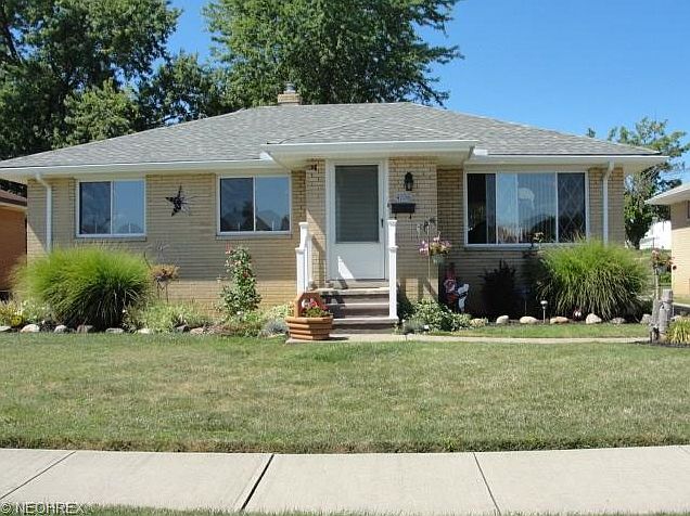 1st image of 4556 W 154th St