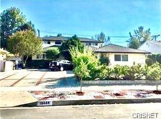 19444 Calvert St, Reseda, CA 91335