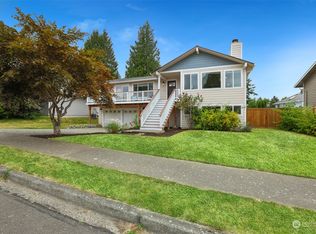 4114 NE 22nd Pl, Renton, WA 98059