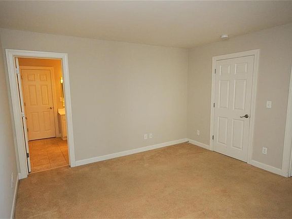 4th image of 2223 W Berrie Cir #A