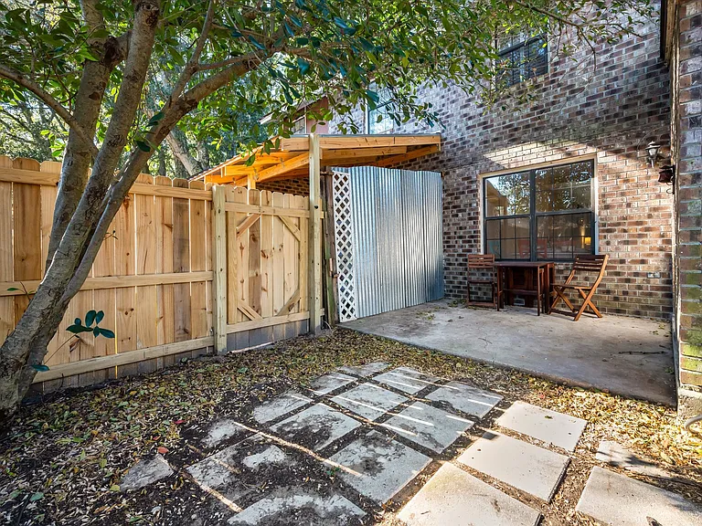 1018 Monticello Dr — Photo 20