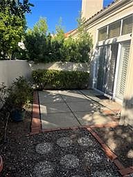 2nd image of 21597 San Lorenzo #1