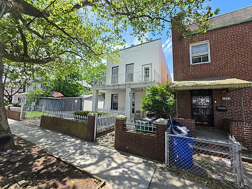 1366 E 58th St #3 Photo 1