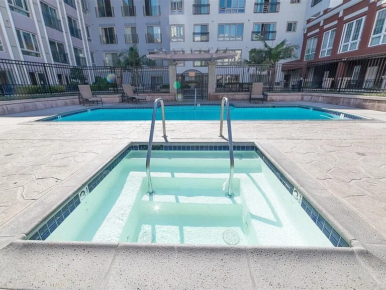 Hot tub and Pool