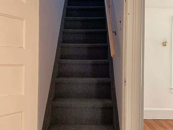 5th image of 614 Delafield Ave #2F