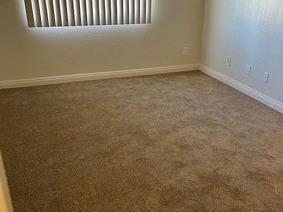 4th image of 7320 Foothill Blvd #204