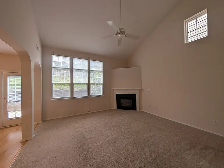 8319 Rubblestone Path — Photo 5