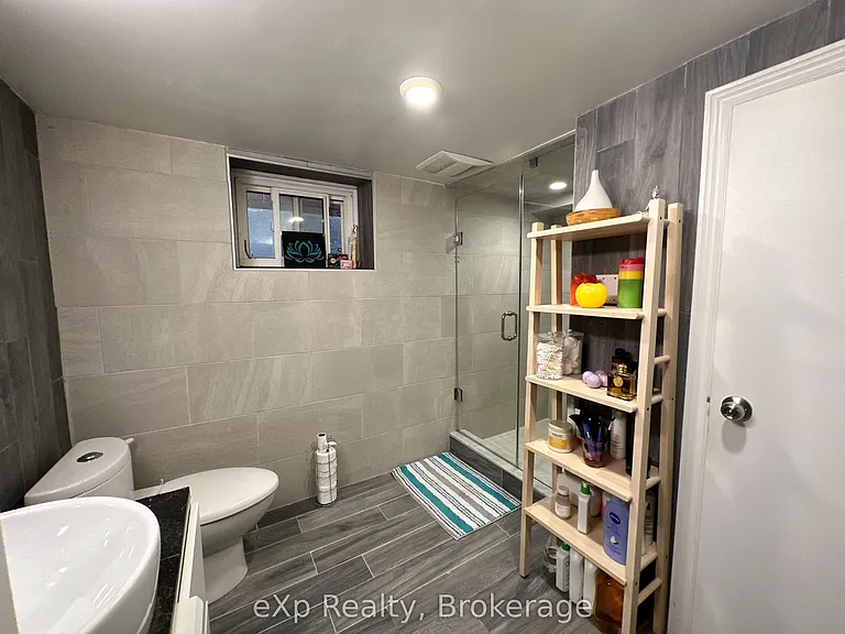 36 2nd St #3 — Photo 17