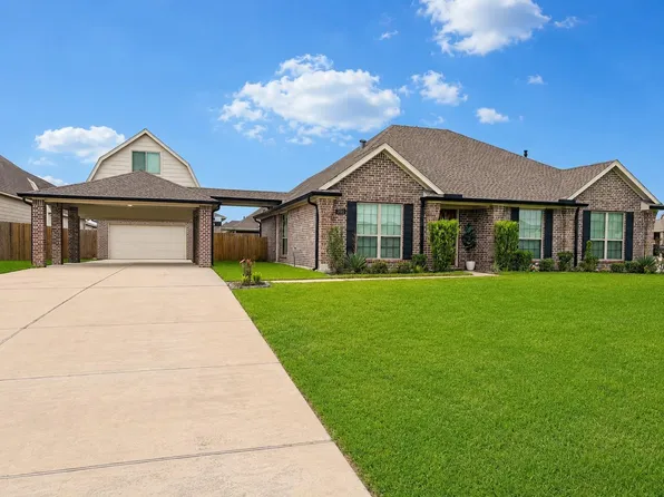 2102 Wikiup St, Dickinson, TX 77539