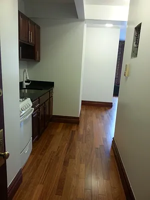 Rented by Allen Harris, LREB | media 3