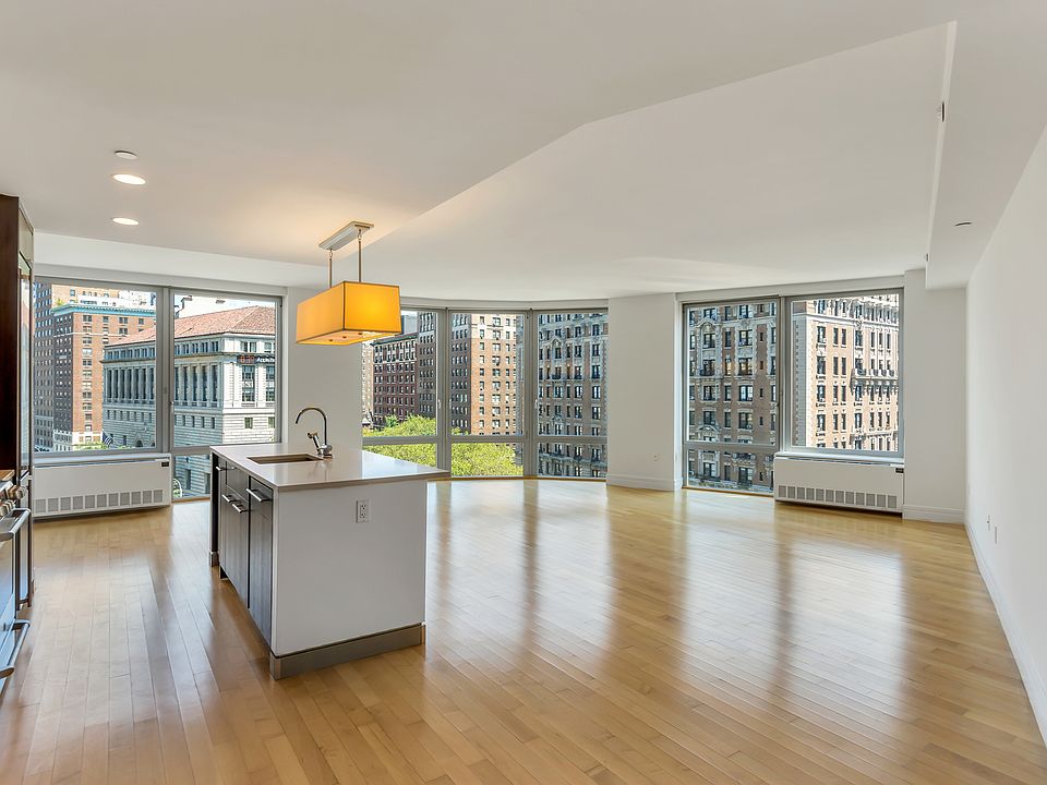 1st image of 200 W 72nd St APT 7H
