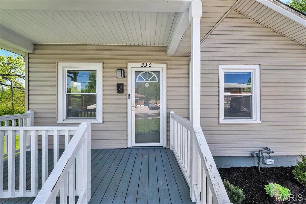 2 bed, 1.0 bath, 1206 sqft, $1,450 — Photo 4