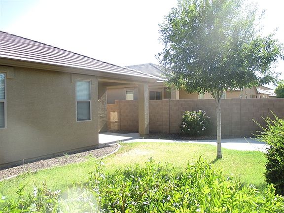 3rd image of 17956 W Vogel Ave
